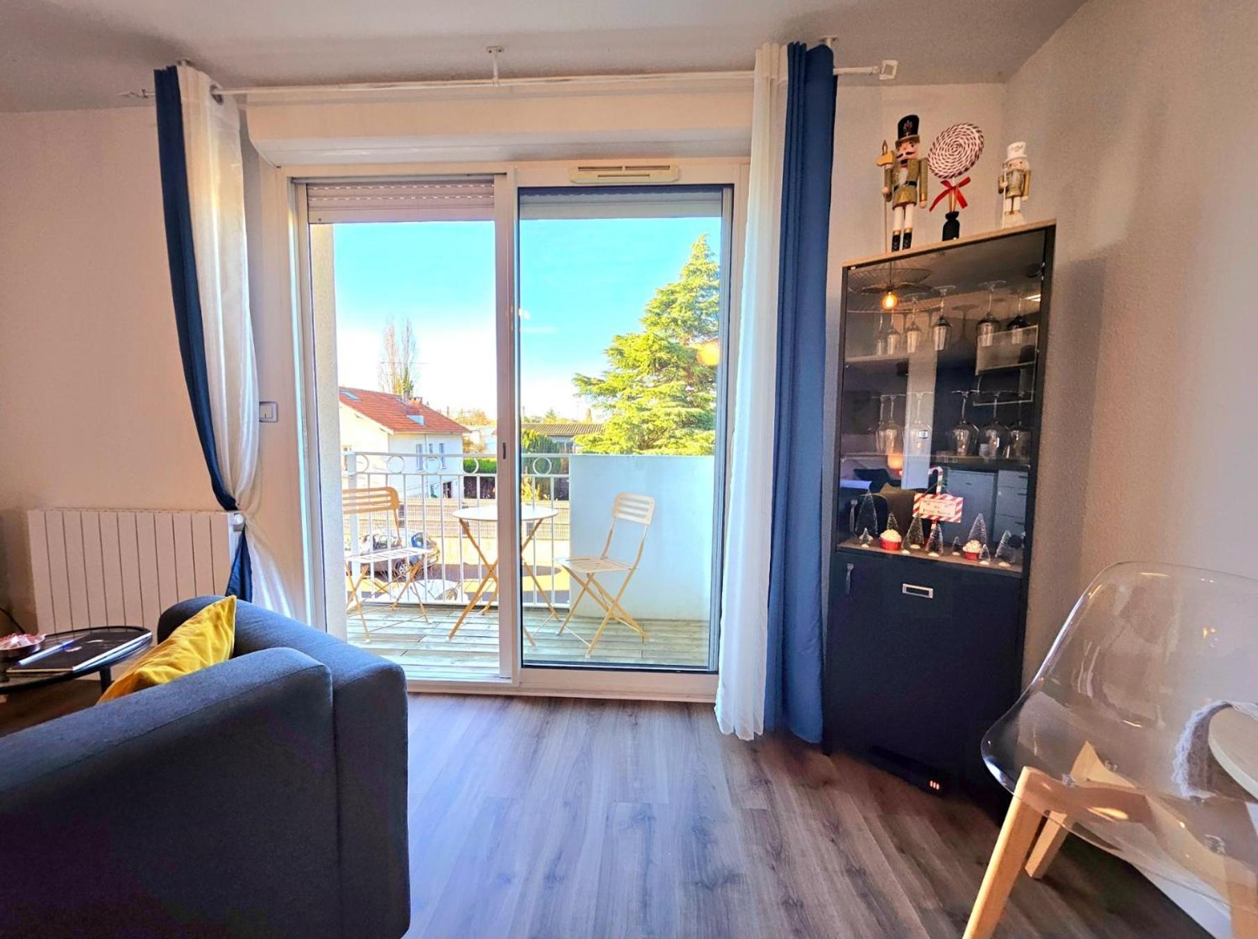 Appartement Residentiel Avec Parking/Proche Centre Angoulême Zewnętrze zdjęcie